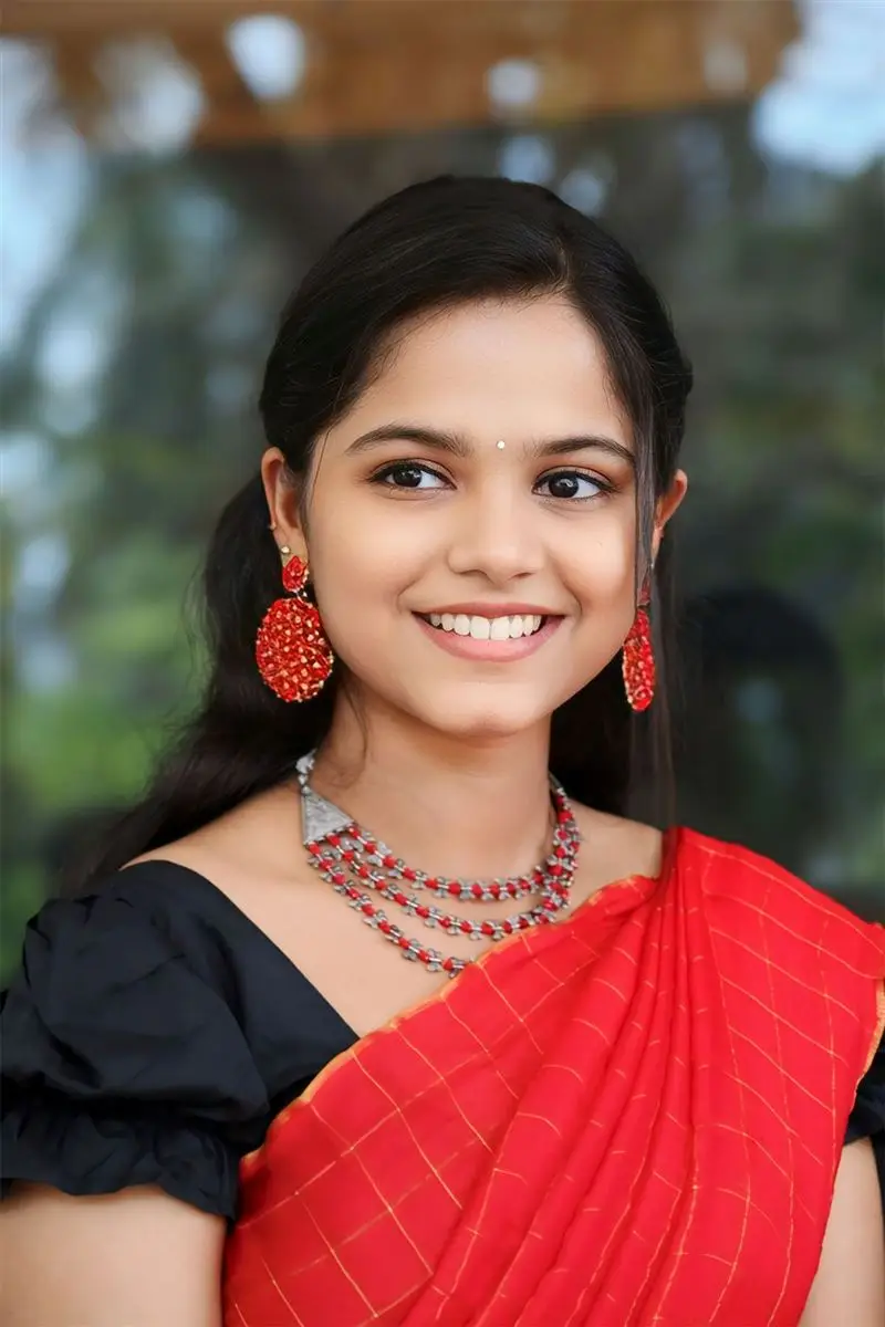 Telugu Girl Prarthana Sandeep In Red Saree Black Blouse